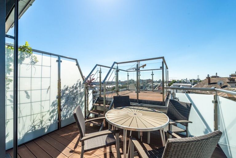 Terrassen mit WEITBLICK