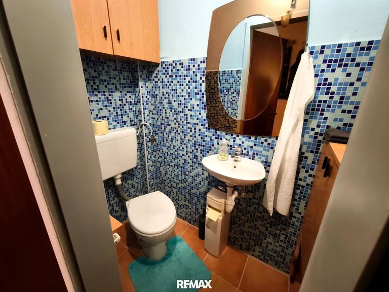 WC EG