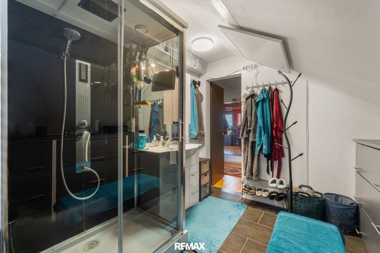 Badezimmer DG (1)