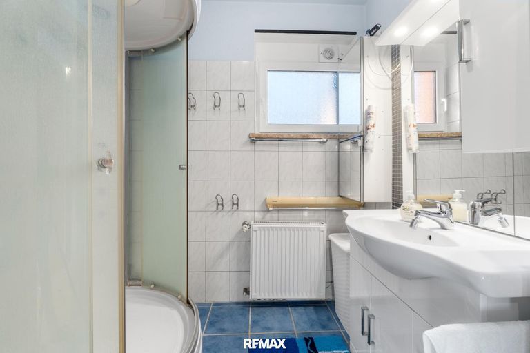 Badezimmer EG