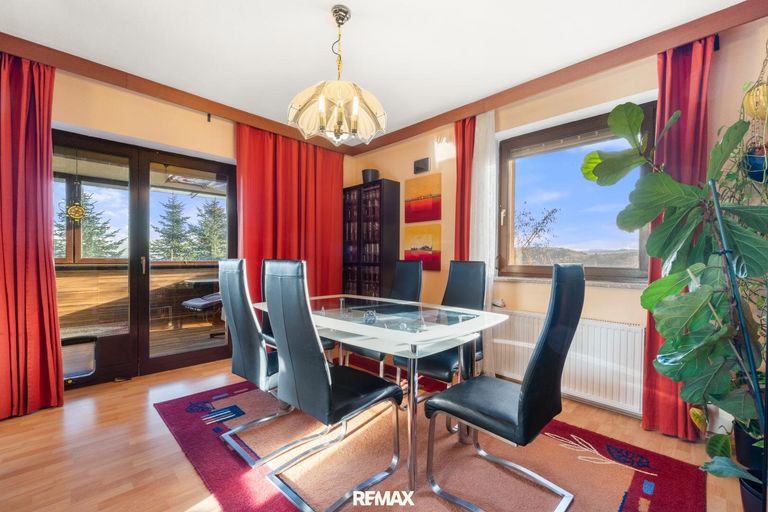 Esszimmer (2)