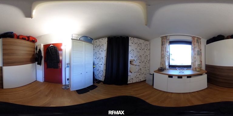 Büro Ankleide EG 360