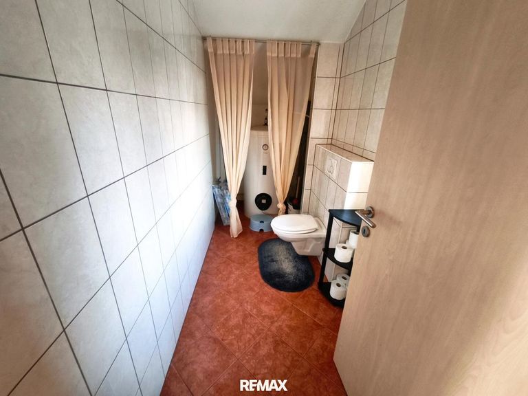 WC DG