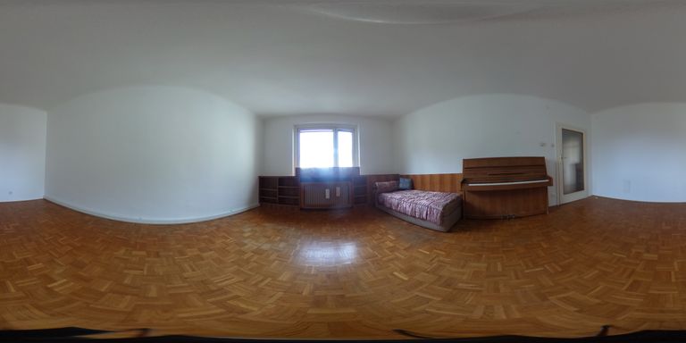 R0011599