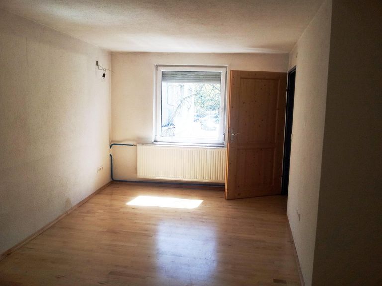Büro Garage Lagerhalle