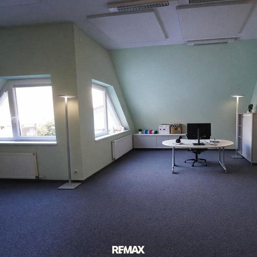 Tarrenz - Bürogebäude - Büro