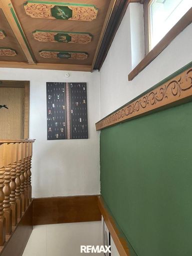 linke Wohneinheit