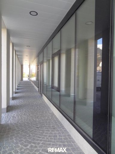 Geschäftsfront Top A2 und A1