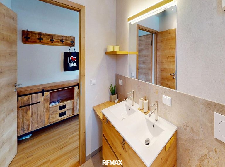 See - Haus - Apartment I - Badezimmer