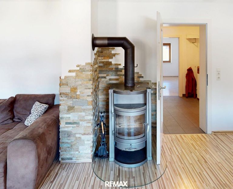 Pfunds - Wohnung - Kamin
