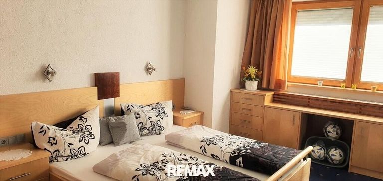 Geschäftshaus - Schlafzimmer 1