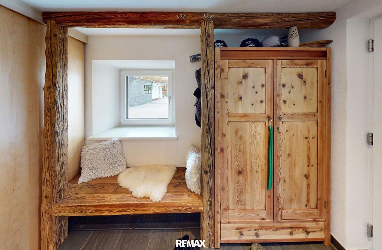 Nassereith - Haus EG - Garderobe