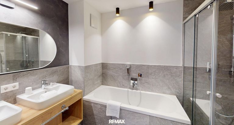 Serfaus - Apartment - Badezimmer