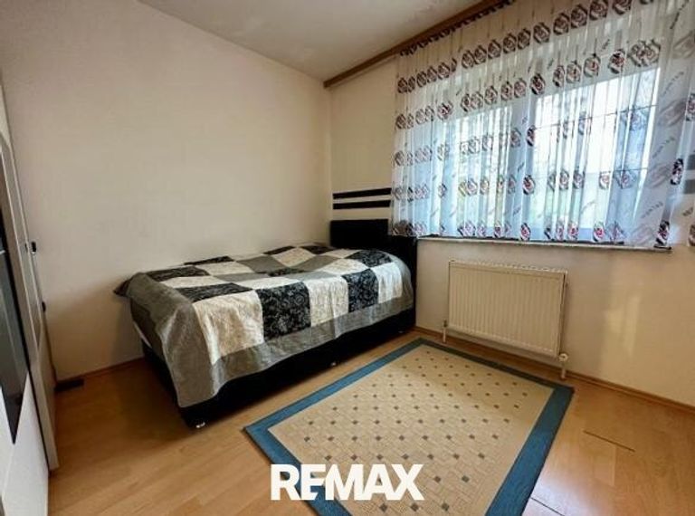 Objekt 2 - Wohnung 2 - Zimmer 
