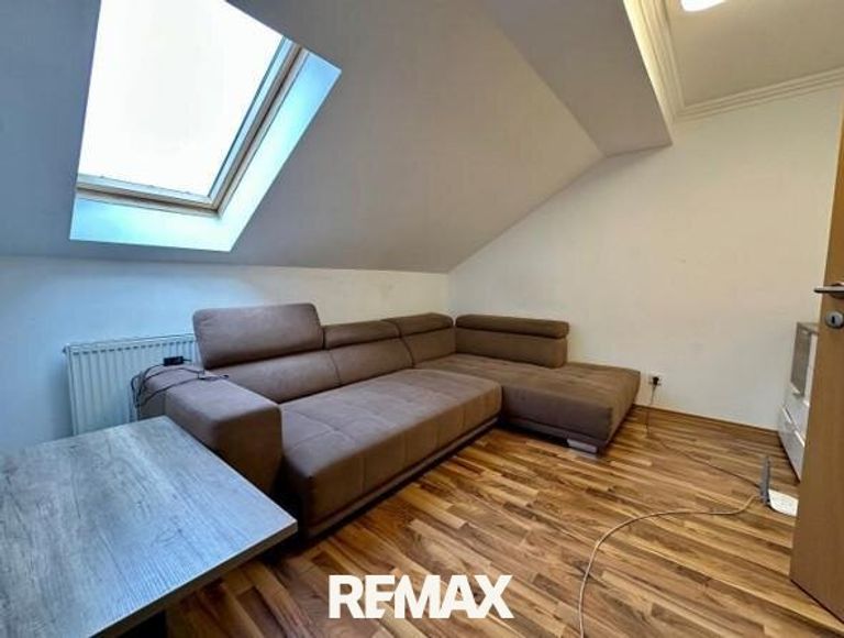 Objekt 2 - Wohnung 3 - Zimmer 