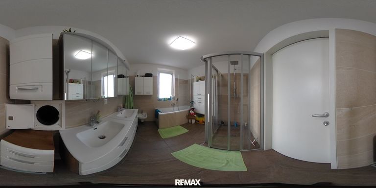 1. Obergeschoss - Badezimmer