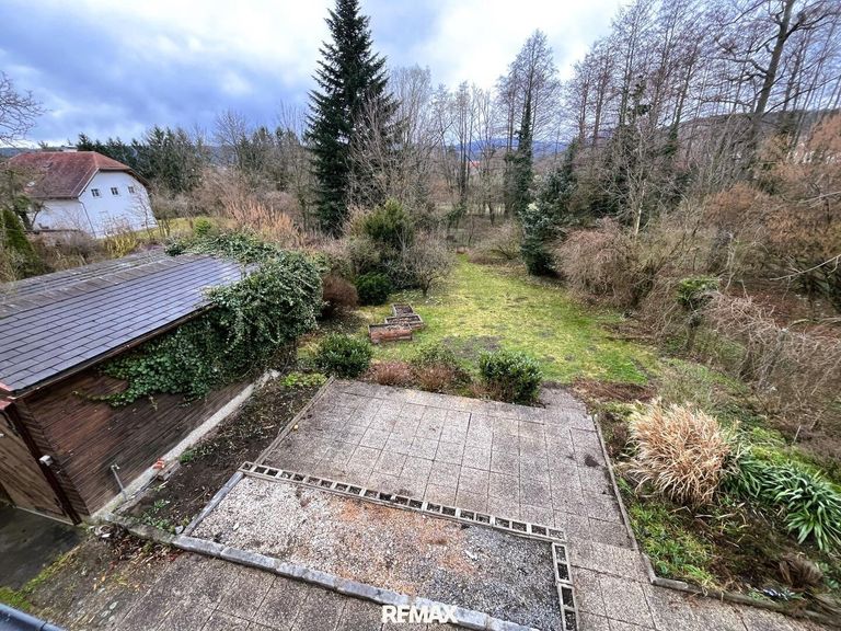 Blick in den Garten - Beispielfoto