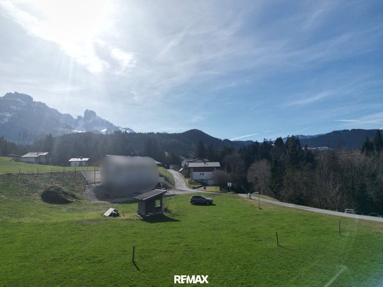Grundstück