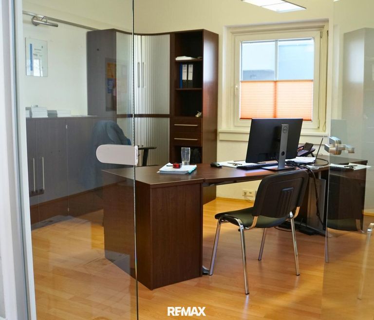 Büro 3