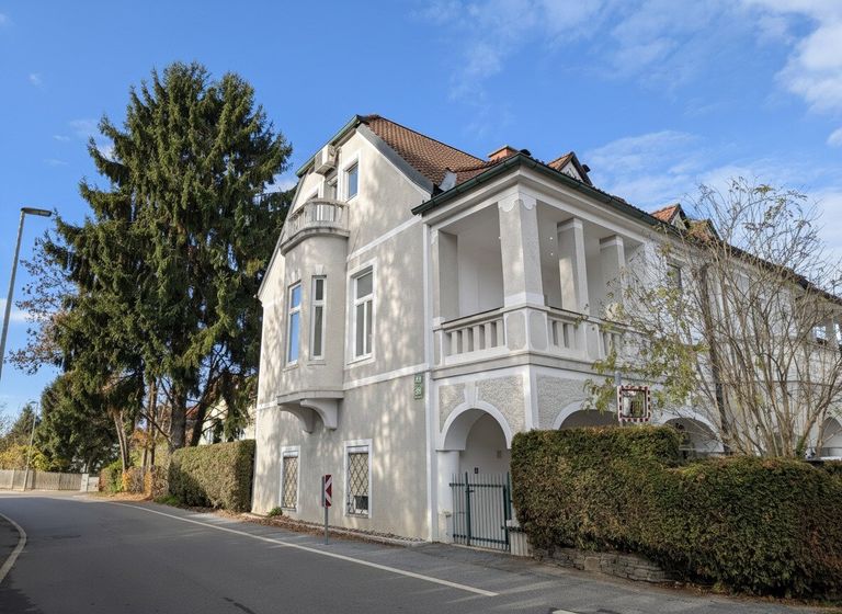 Außenansicht von Villa Hohenrainstraße 35
