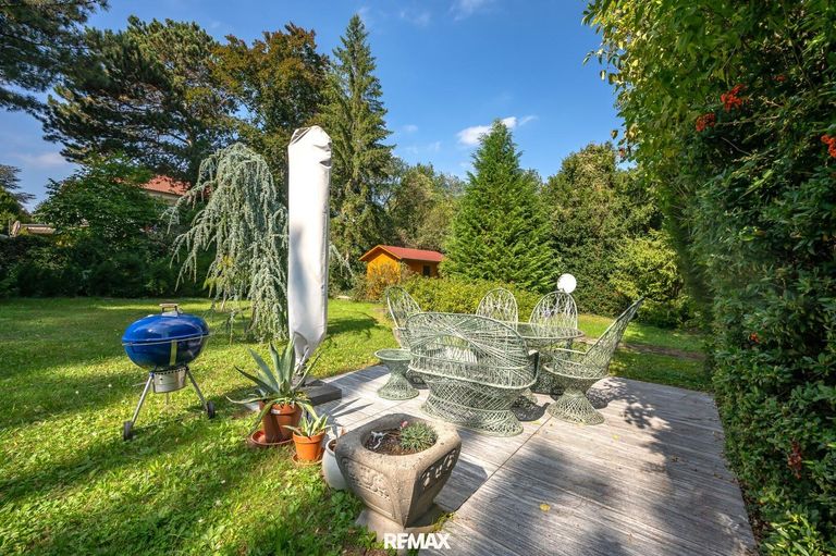 Gartenterrasse | Blick in den Garten