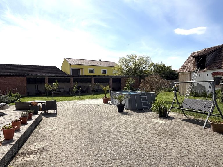2 GARTEN