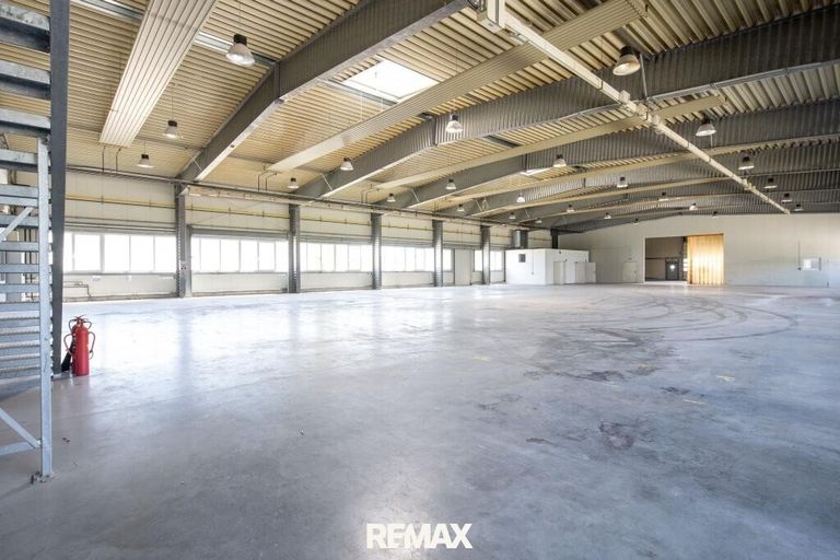 ca. 1.030 m² Produktionshalle