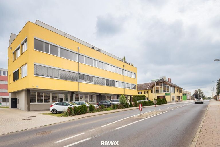 direkt an der Voralpenbundesstraße