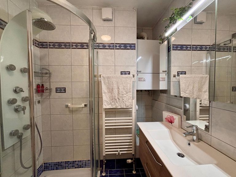 OG, Badezimmer