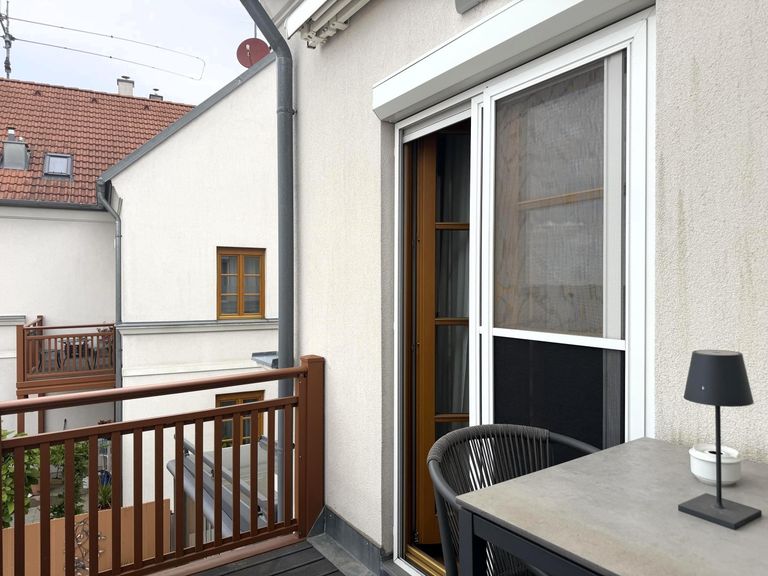 EG / angeschlossener Balkon