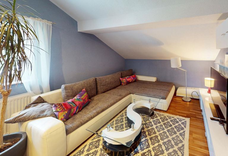 Landeck - Haus - DG Zimmer IV