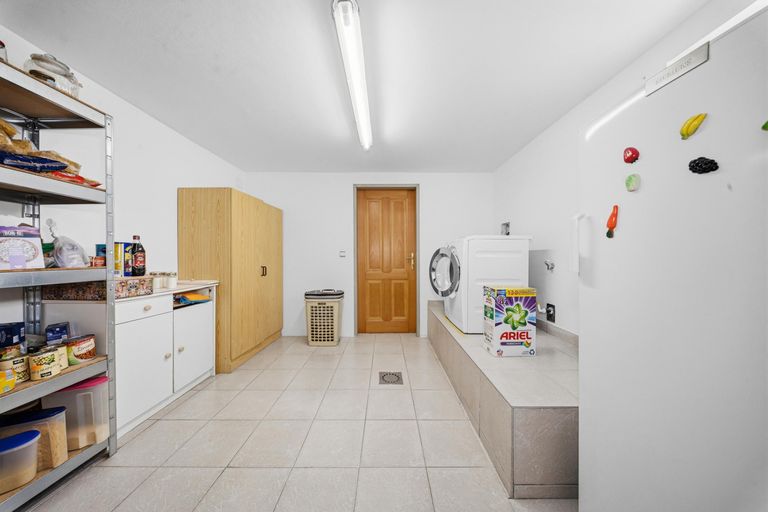 20 Keller Waschraum