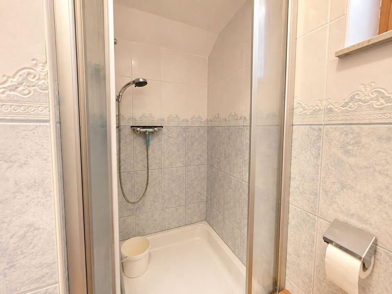 Dusche