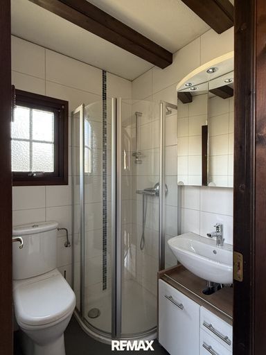 Erdgeschoss - Badezimmer