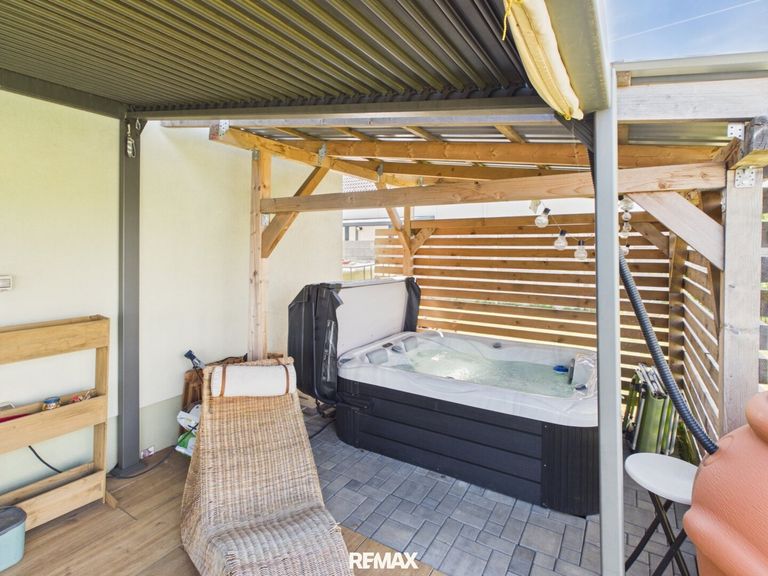 Jacuzzi
