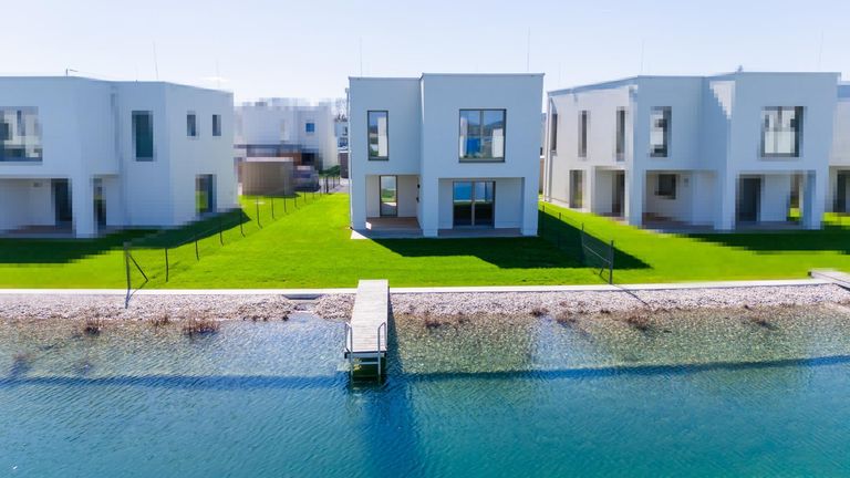 Ihr neues Zuhause?!