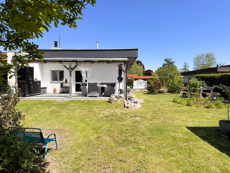 5 Haus Gartenseite
