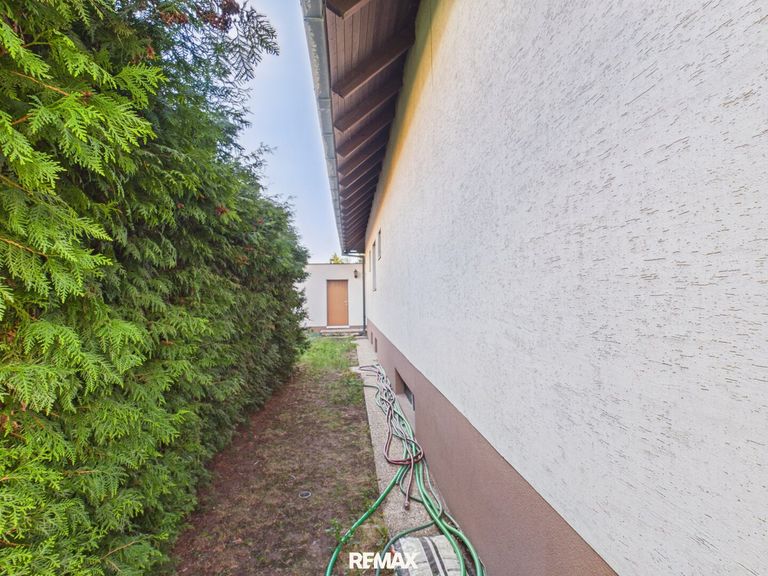 Haus seitlich