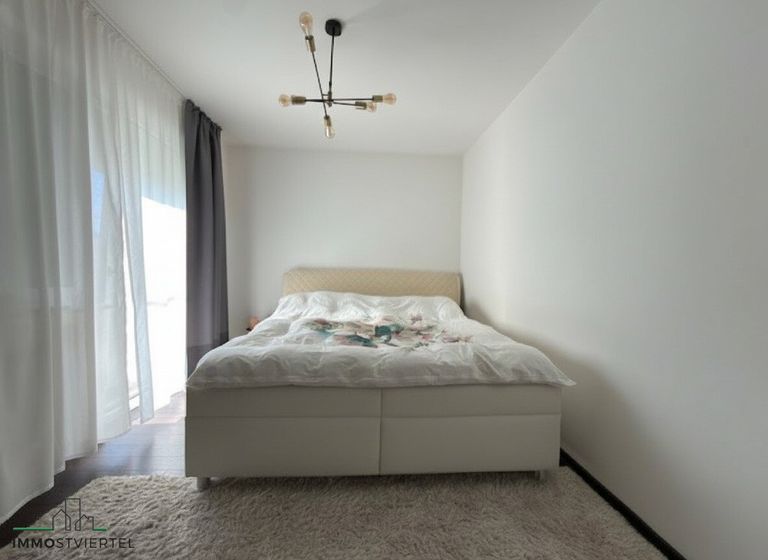 Schlafzimmer im OG