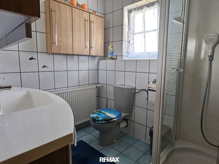 Bad inkl. WC im OG