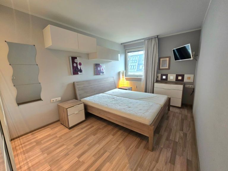 06 Schlafzimmer1