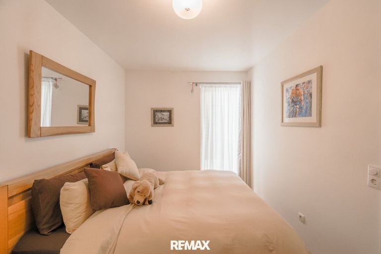 Schlafzimmer - 2