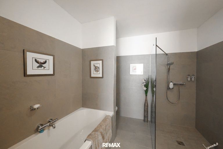 Badezimmer - 1
