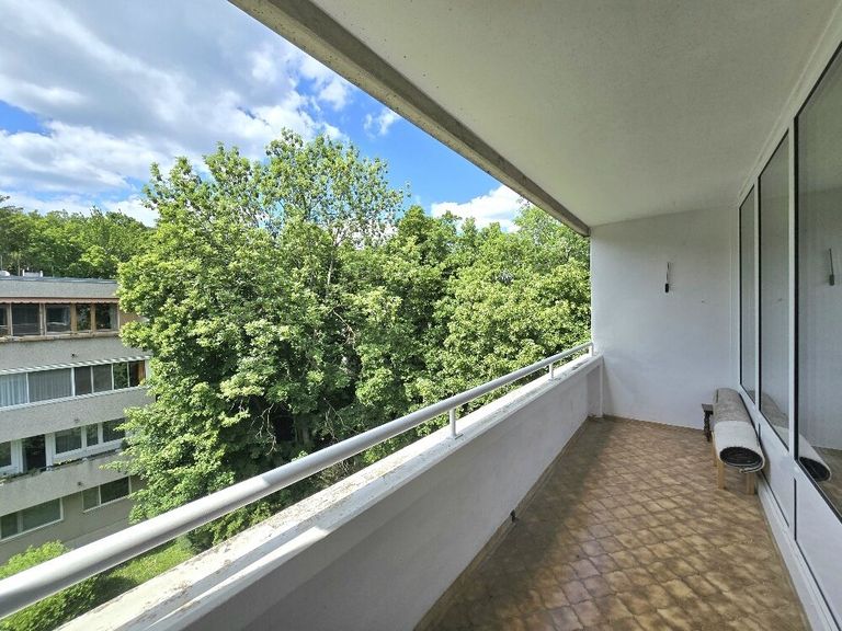 Loggia - Grünblick