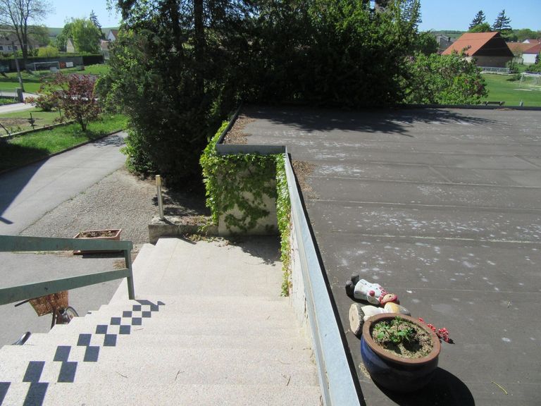 11 Garten vorne