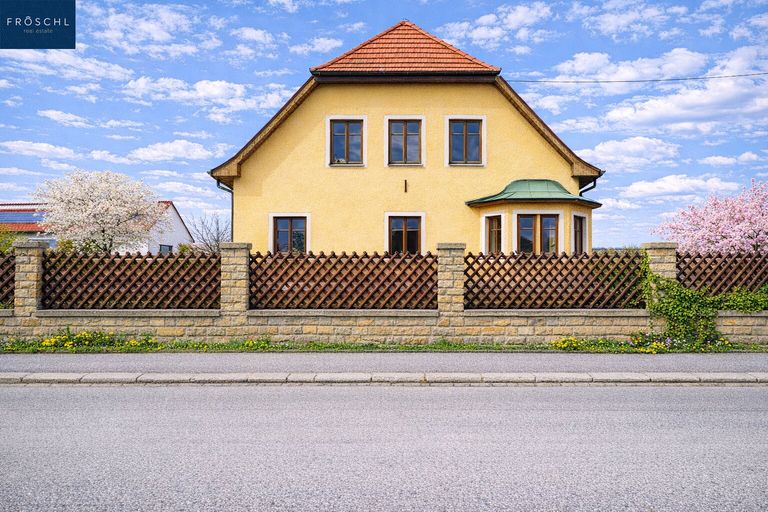 Seitliche Straßenansicht - Pic 1