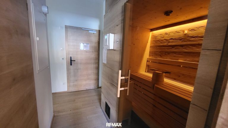 Eingangsbereich + Sauna