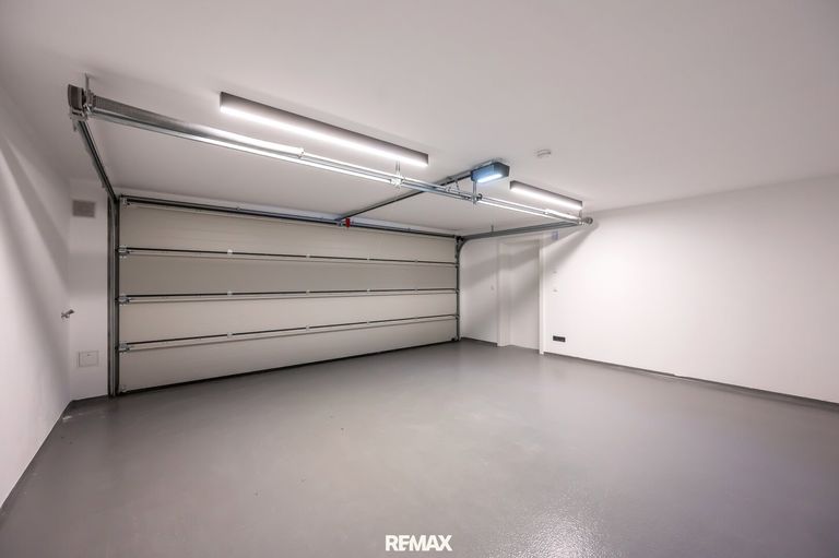 Garage für 2 PKWs