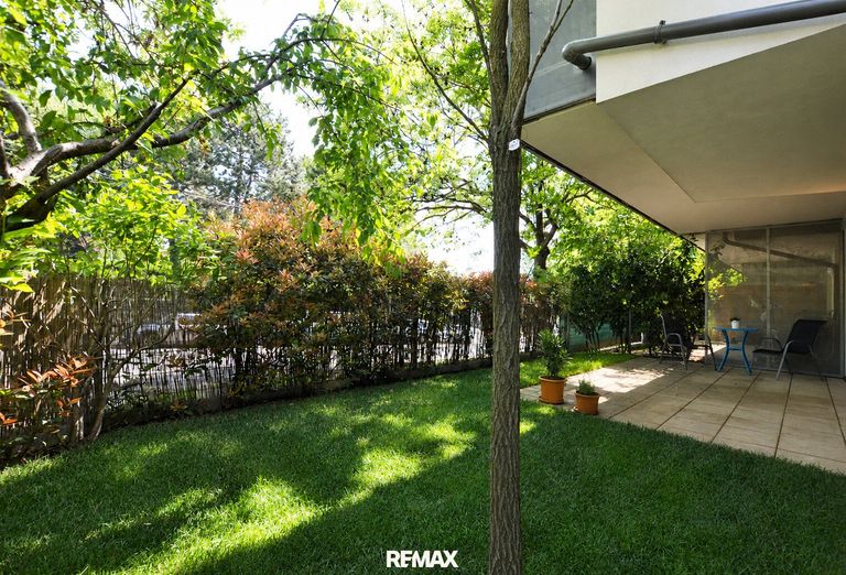 Garten mit Terrasse