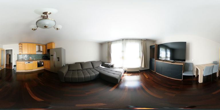 360°